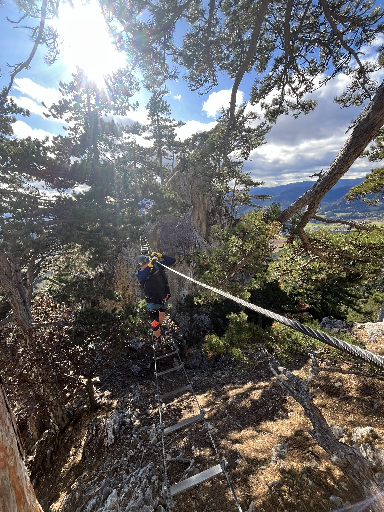 Hohe Wand & Schneeberg: Když se sezóna loučí ve skalách